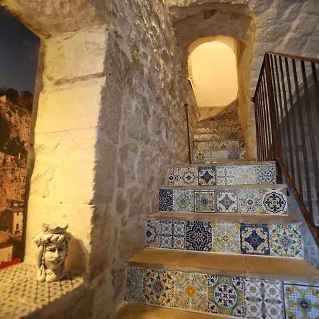 Si-moutique, Le Case-grotte Degli Avi 2 Apartment Modica