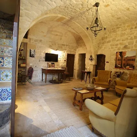Si-moutique, Le Case-grotte Degli Avi 2 *
